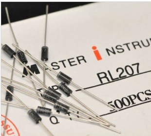 二极管 RL205 直插整流二极管 RL205 2A 600V DO-15