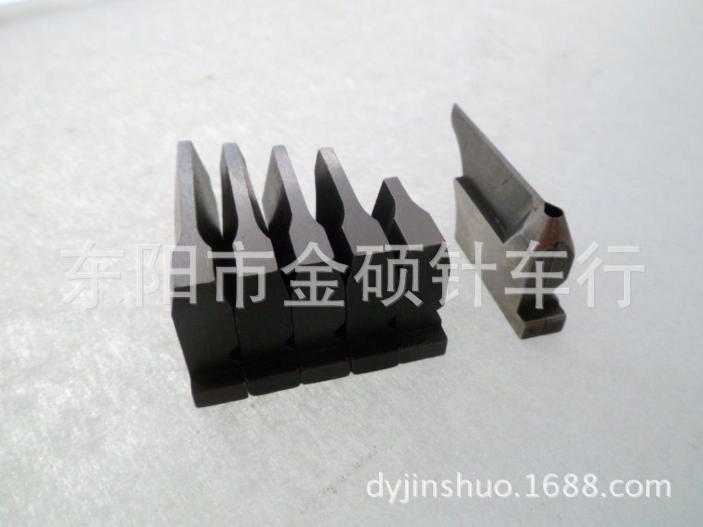 服装设备零部件【980/981圆头锁眼下刀底刀切刀】35437-