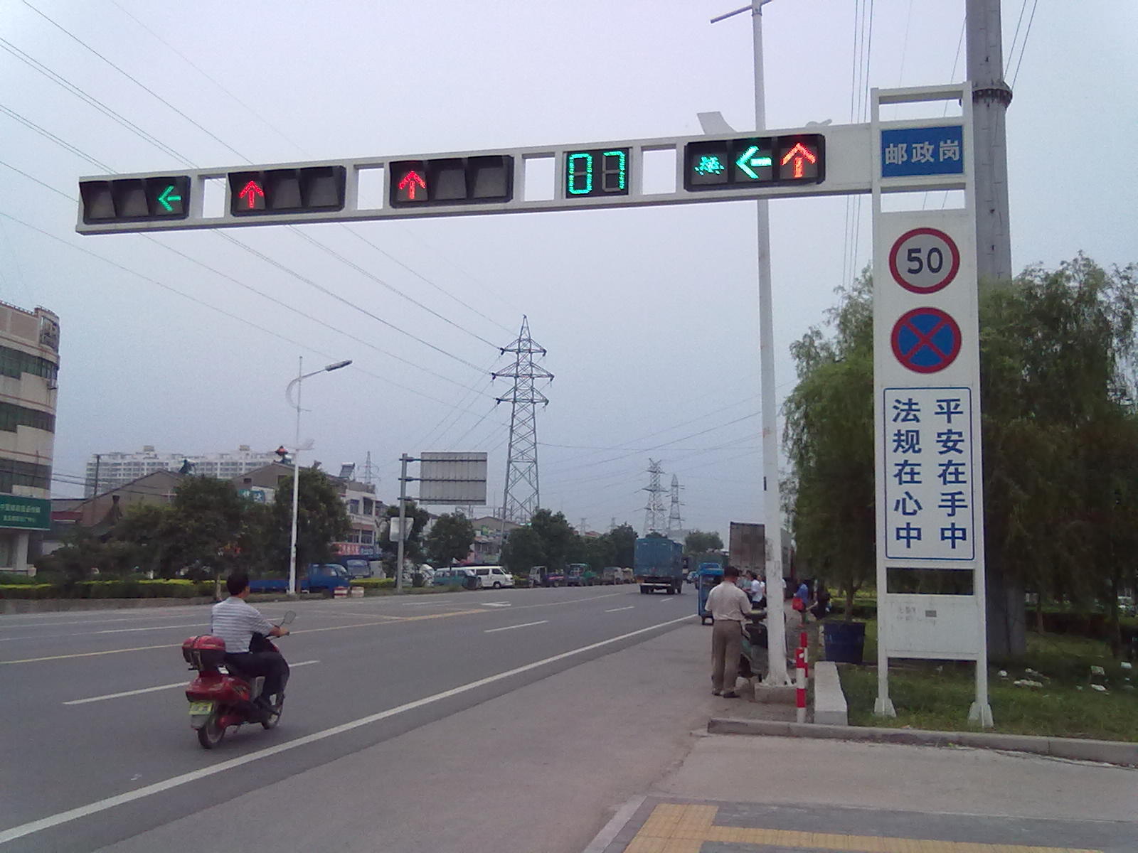 生 产加 工十字路口信号杆，矩形信号杆，八角型信号杆