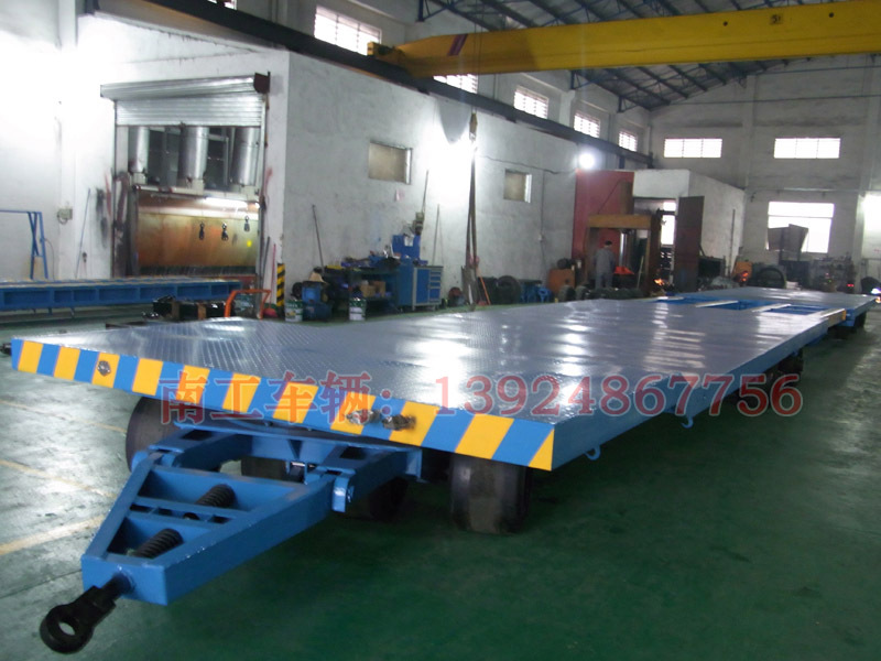 广 东40吨大型移动电站平板拖车 移动电源平板拖车供应