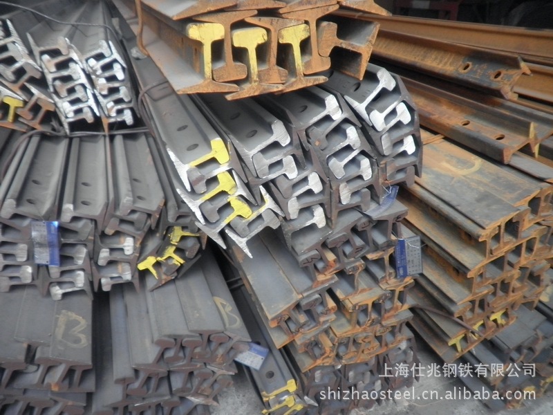 重轨43kg 50kg 60KG 南非标准进口轨道钢现货库存提供出口包装