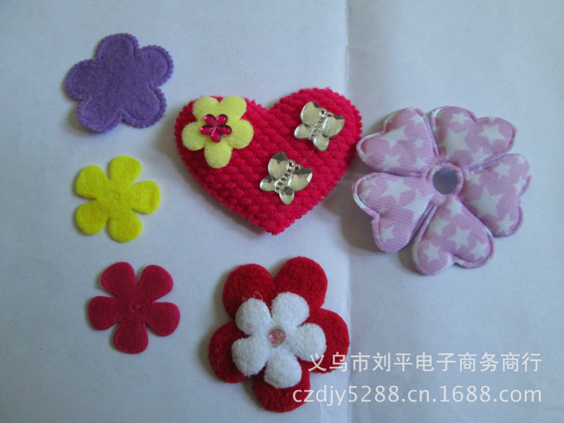 供应超声波压花 无纺布花片 头饰配件 蝴蝶结