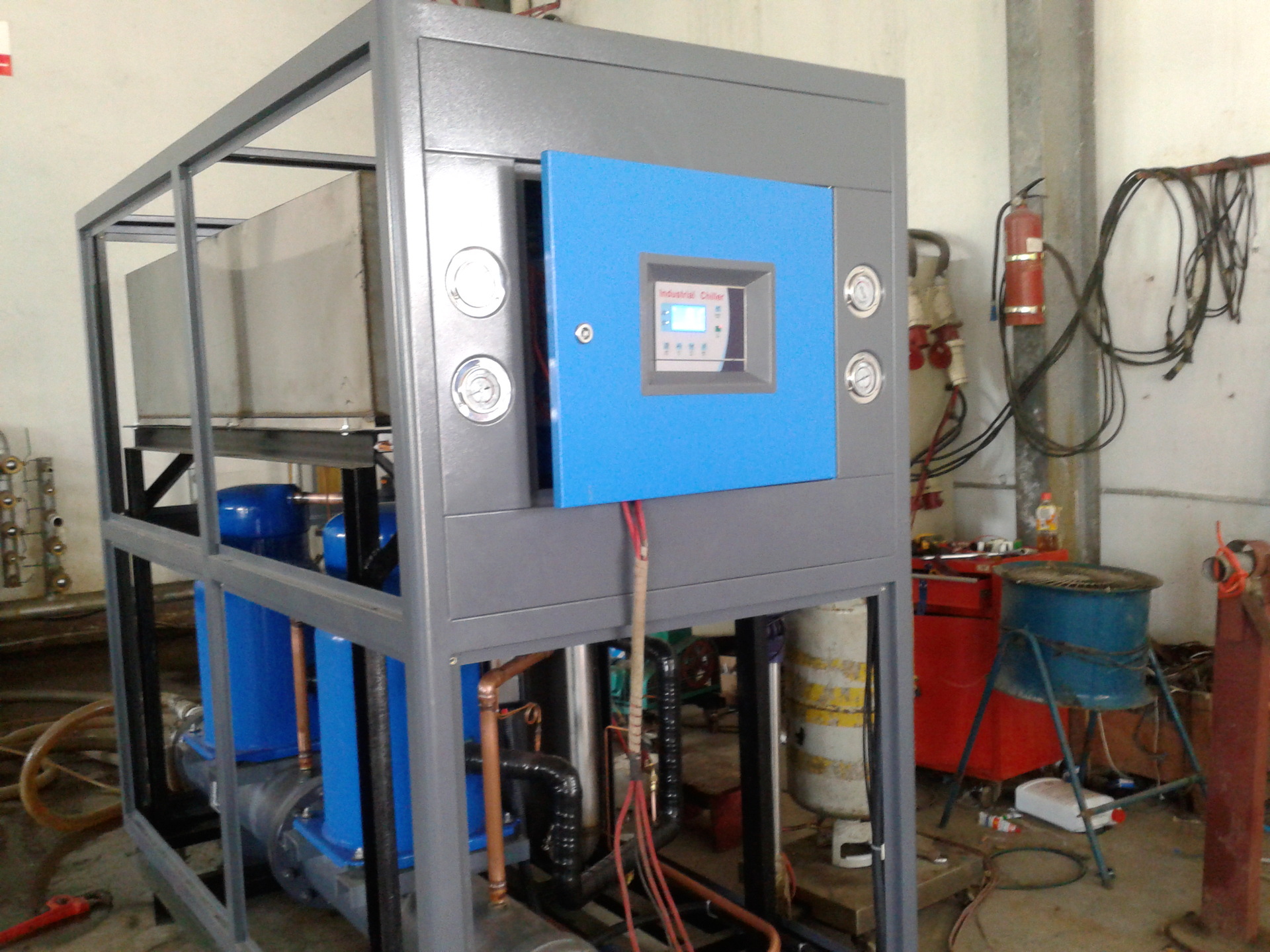 维修 冷水机  冷冻机  冷油机  服务上门 价格优惠