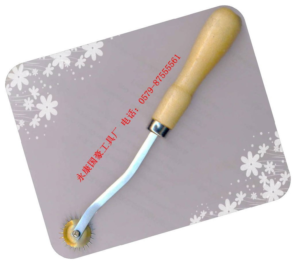 针式铜头划线轮、木柄划布轮、压线轮、描线轮。