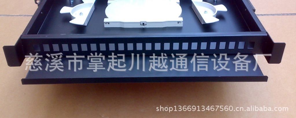 24口光纤盒，光纤终端盒，抽拉式终端盒，SC光纤盒，光缆终端盒！