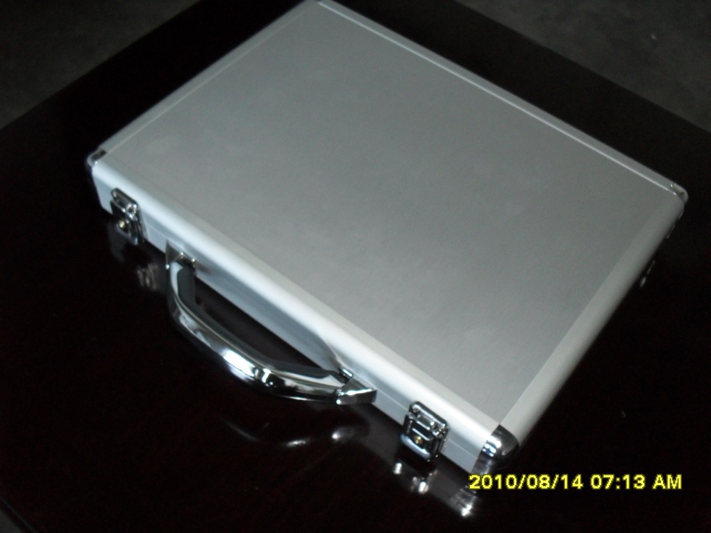厂家供应精密铝合金箱 仪器包装箱 音响器材铝箱 检测仪器铝箱