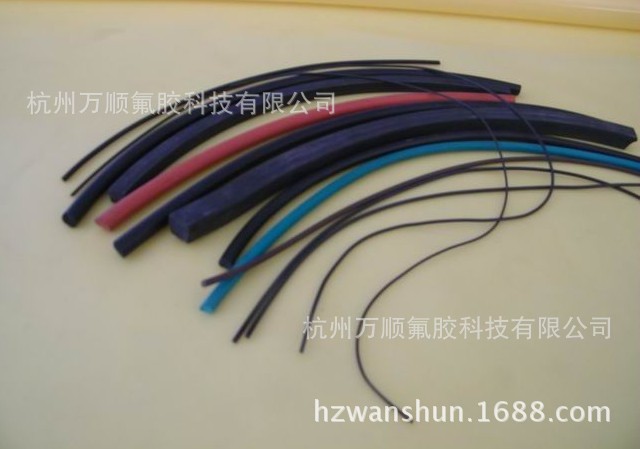 江浙沪厂家供应 种类齐全 价格低 氟胶条 规格1mm 氟橡胶制品