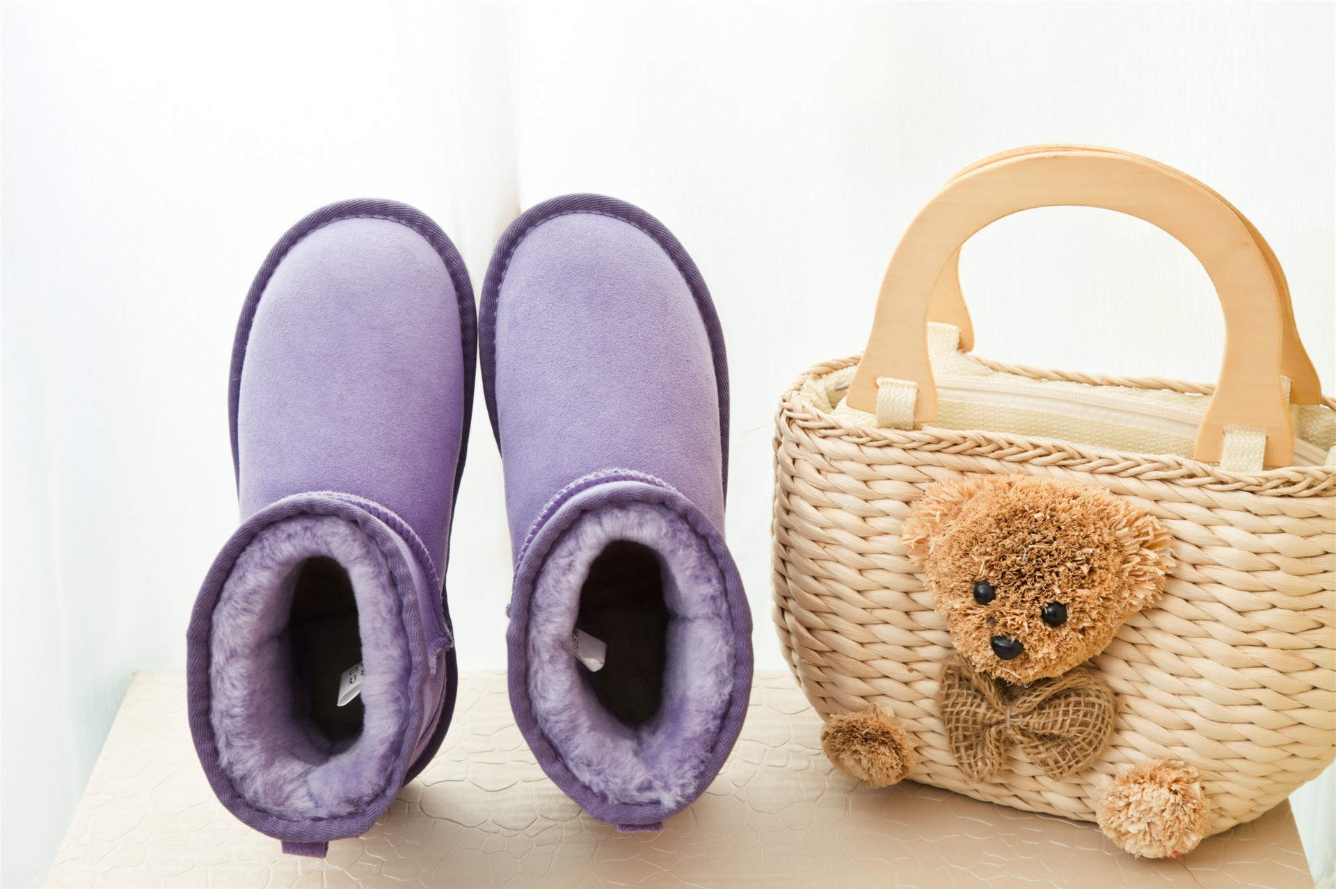 1050039058_1793995830