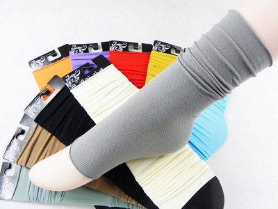 〖荐〗潮款袜子 半脚款自然卷边袜套 修饰腿型堆堆袜 袜子批发|ru