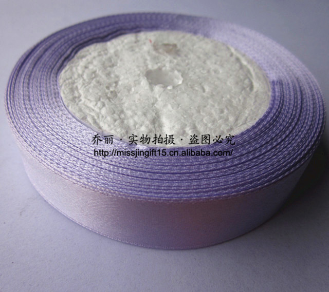 En stock pequeño al por mayor 12MM cinta de poliéster suministros festivos caja de regalo embalaje cinta decorativa cinta