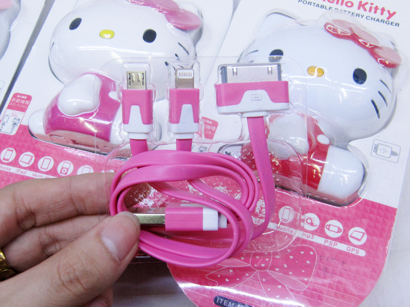 厂家直销 Hello kitty充电宝11000毫安 iphone4S/5三星通用型电源,随机发货12