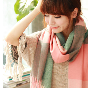 Scarf Image 1