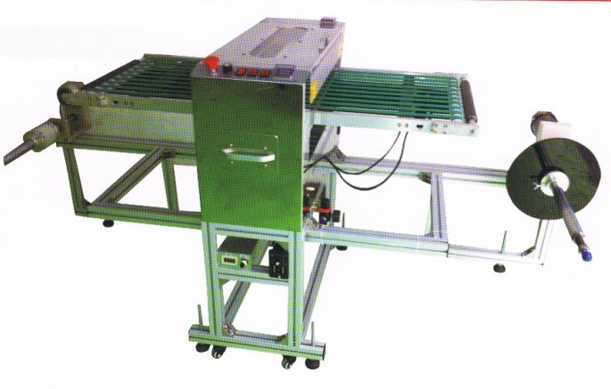 深圳导光板除尘机厂家直销 卷对卷除尘机 板面清洁机 双面除尘机