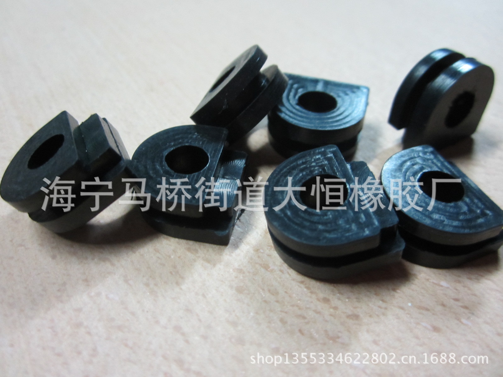 防尘硅胶护线圈黑白耐高温硅胶护线套橡胶塞护线圈双面胶护