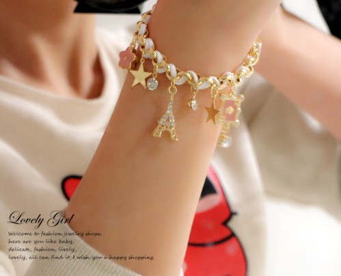 新款星星花朵桃心扑克牌皮绳埃菲尔铁塔水晶手链9