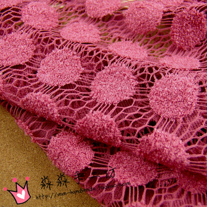 新品毛织布料 桃红色可爱钩花植绒圆点无弹蕾丝 秋装开衫披肩面料