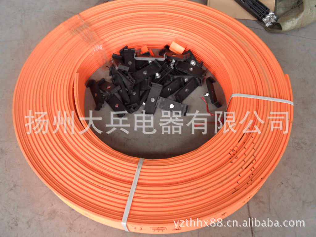 大量供应4P50无接缝安全电轨滑线/集电小车