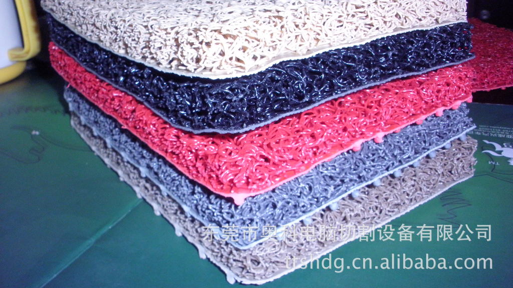 厂家直销 奥科AOKE汽车PVC脚垫电脑平板高速自动刀片打样机