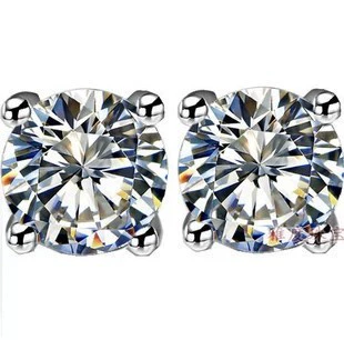 Yadu Jewelry Sona Drilling Earrings Silver Platinum Classic Four Placed Carbon Diamond Extract