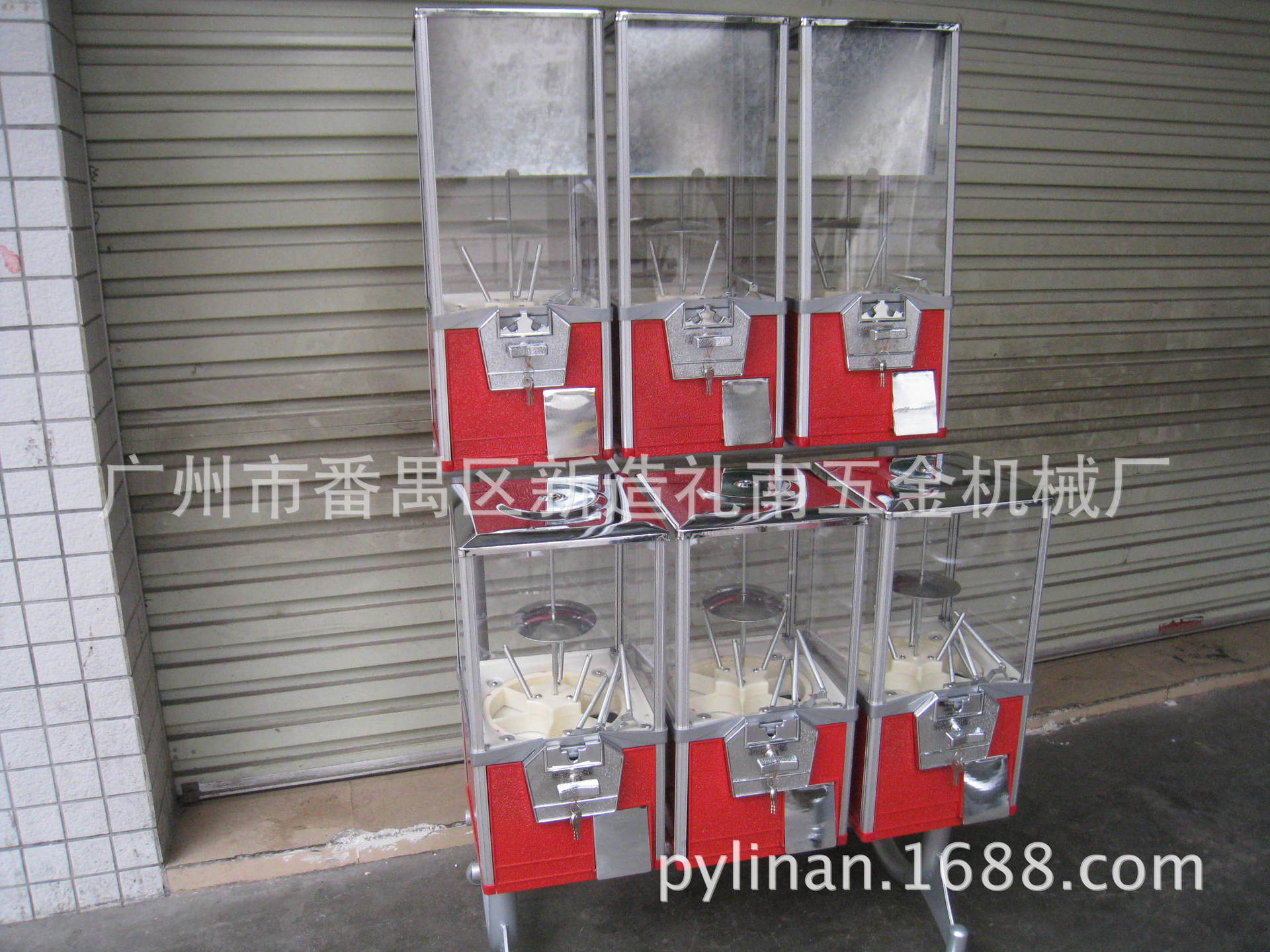 生产1元2元弹力球机扭蛋机圆球机供应自动售弹力球机