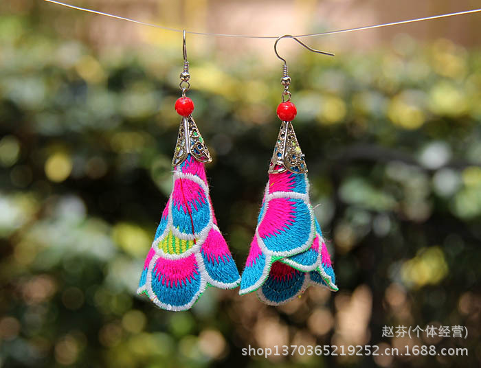 布艺喇叭花耳环