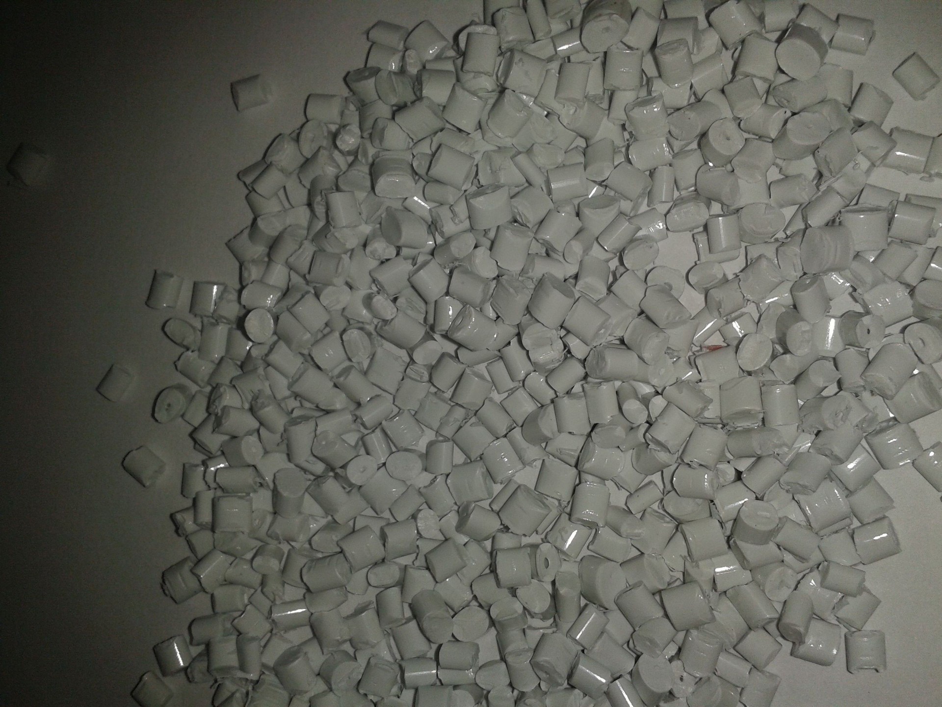 【批发】供应灰白色ABS再生料|回料颗粒 实力造粒厂家生产直销