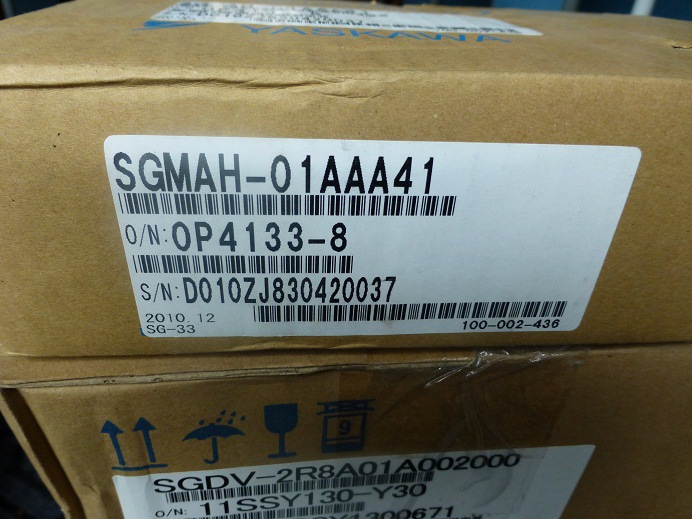 安川电机SGMAH-02AAA61