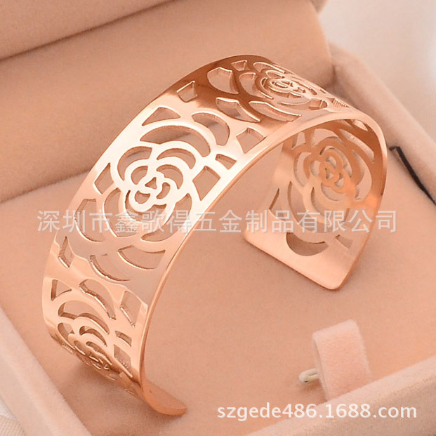 饰品真空电镀  首饰电镀  手链电镀  手链双色电镀  电镀加工