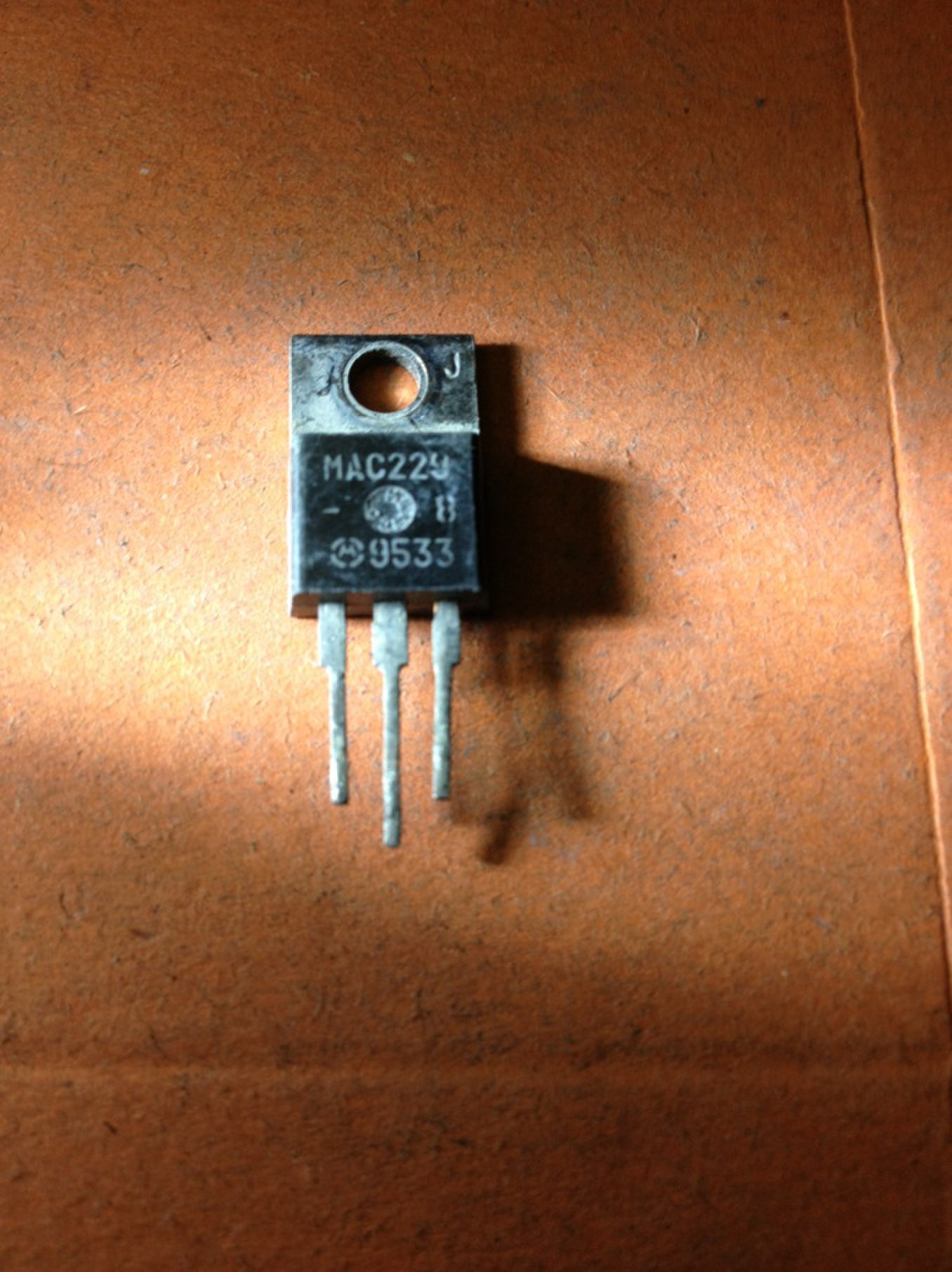 专营三极管批发可控硅MAC229-8