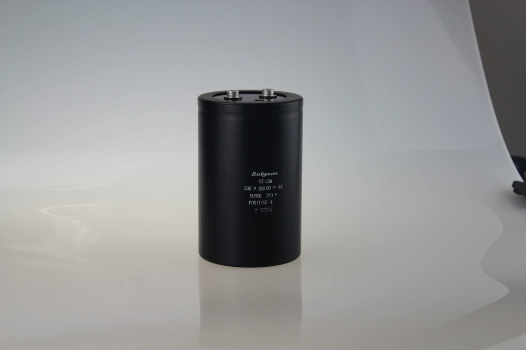 ZLG系列电解电容6.3V33~3900UF(4*7~12.5*25)