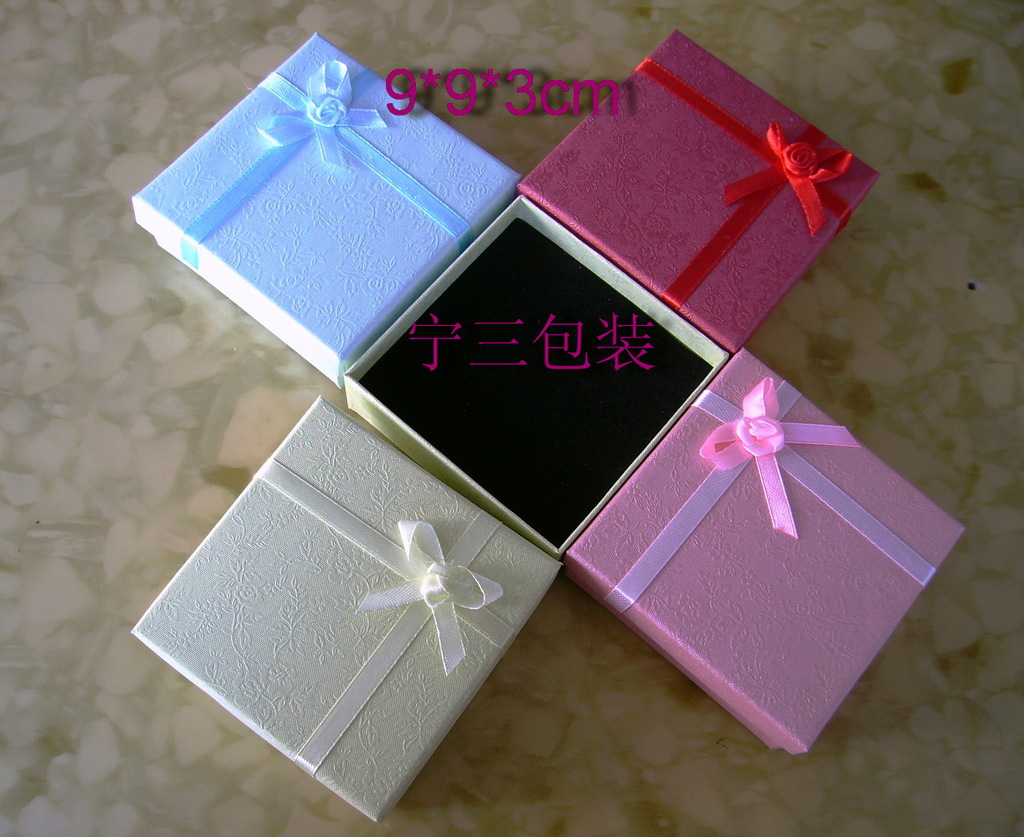 大量供应批发金银 玫瑰纸手链盒 饰品包装盒