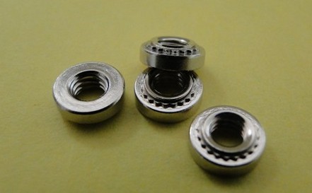 供应铆压螺母S-M4-2