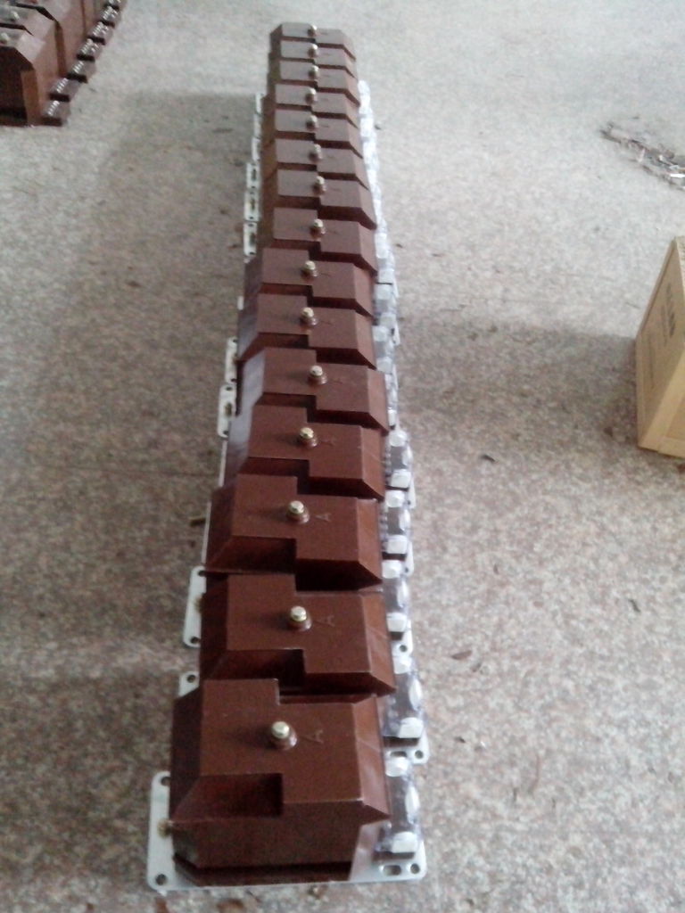 供应REL-10 0.2级 电压互感器