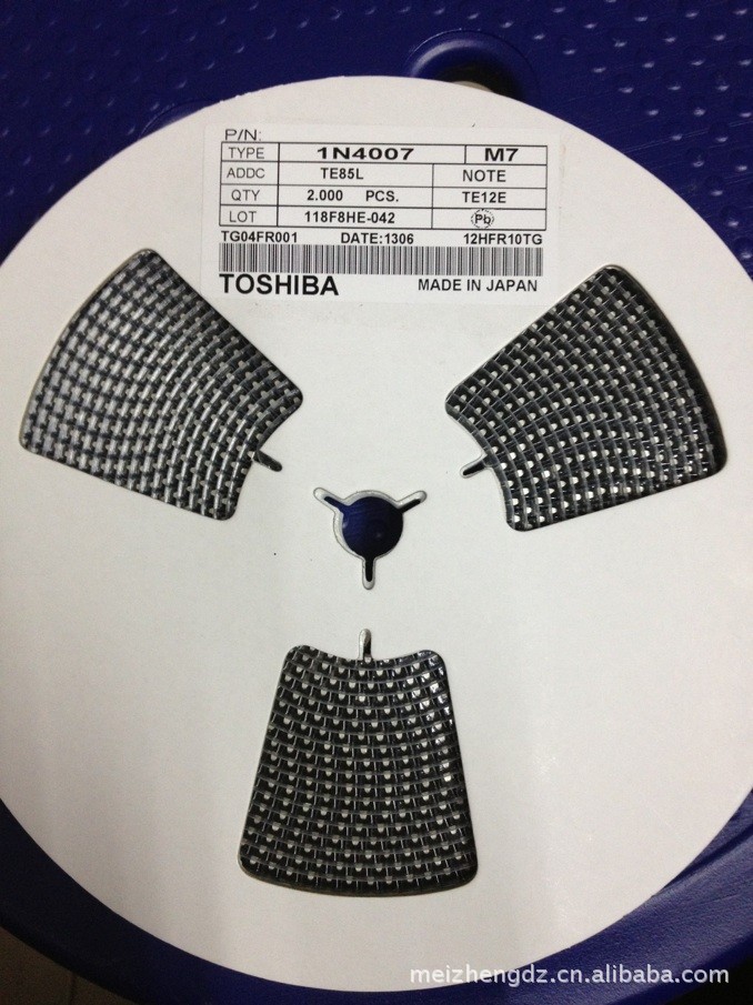 1N4007 M7 SMA 贴片 原装东芝TOSHIBA