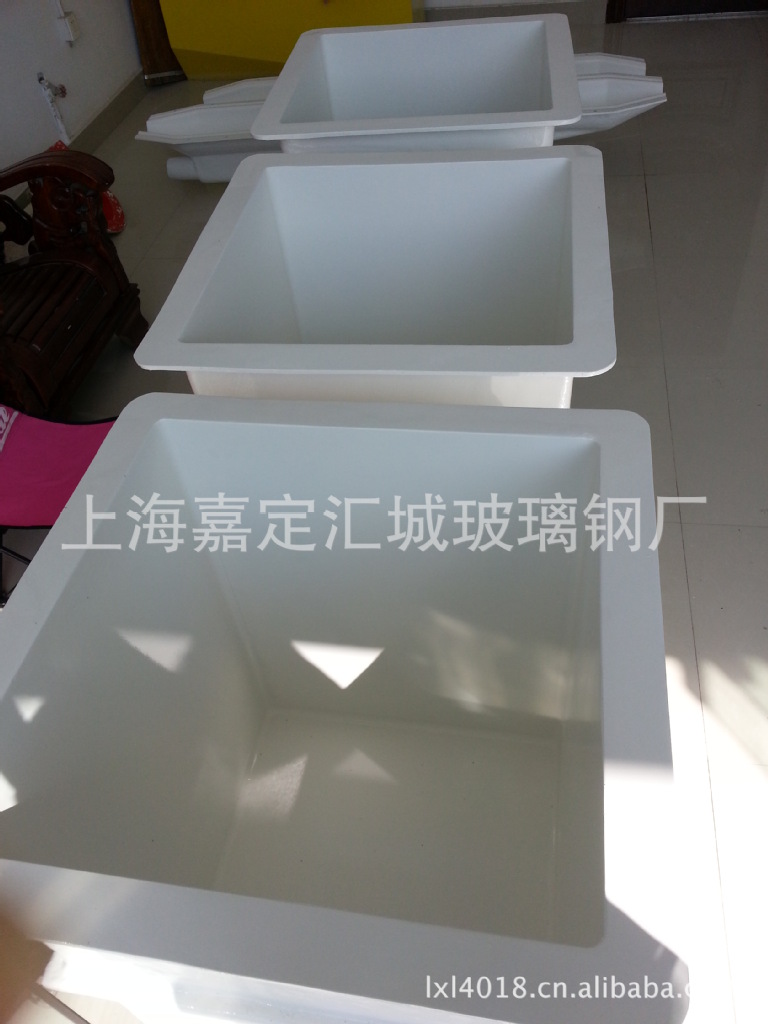 玻璃钢耐酸箱、玻璃钢盐酸箱、玻璃钢箱子、玻璃钢废水箱
