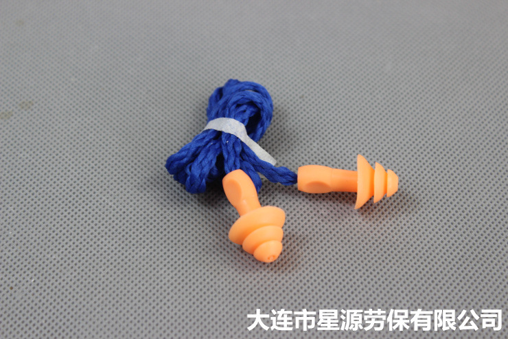 三m防噪音耳塞隔音女圣诞树型一副线装游泳防水学习男橡胶材质