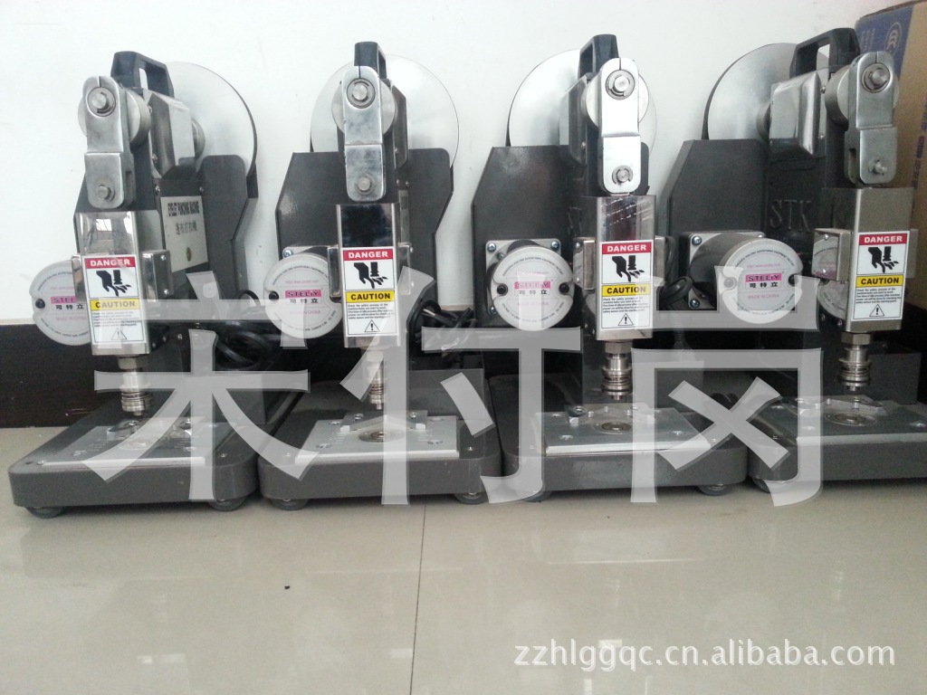 打扣机 鸡眼机广告打扣机自动打扣机 小型打扣机喷绘打扣机