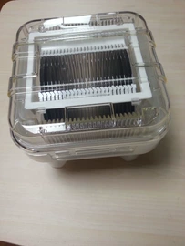 半导体材料;压电晶体材料