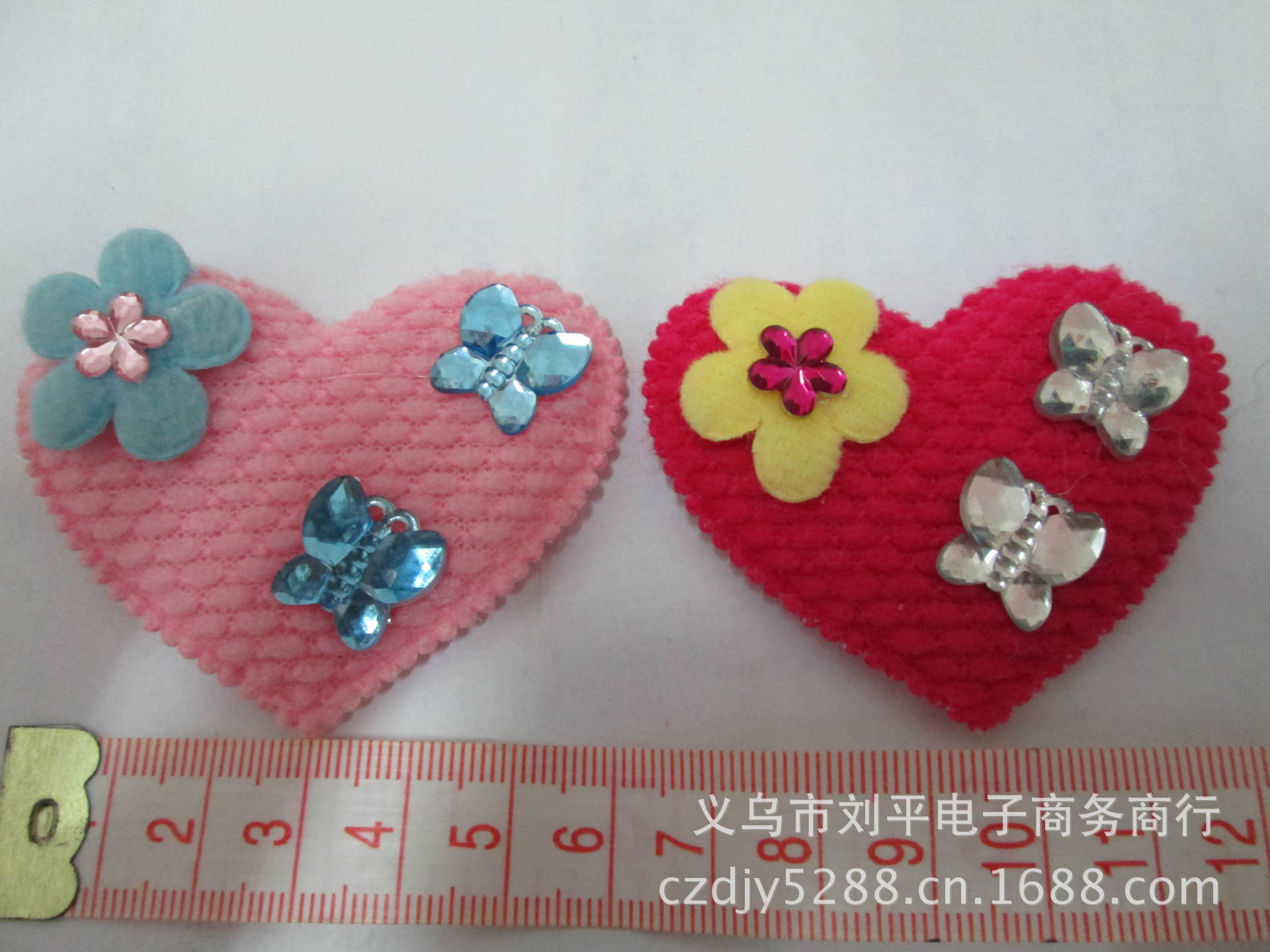 供应超声波压花  桃心花  服装配件  鞋帽配件