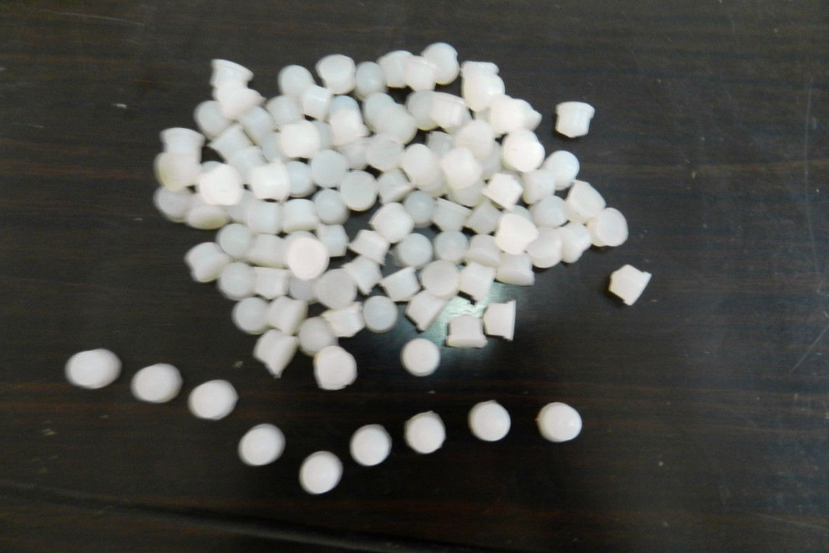 厂家生产耐高温硅橡胶内塞子硅胶防水塞