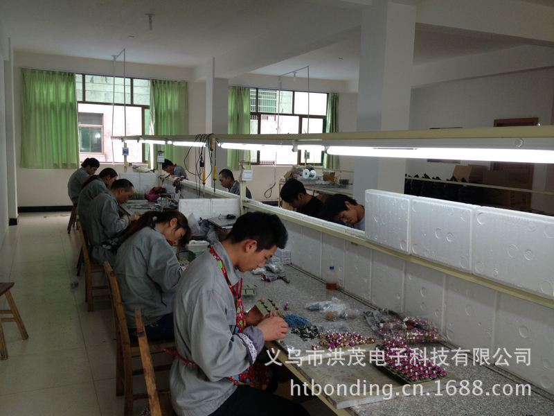 nEO_IMG_焊接车间