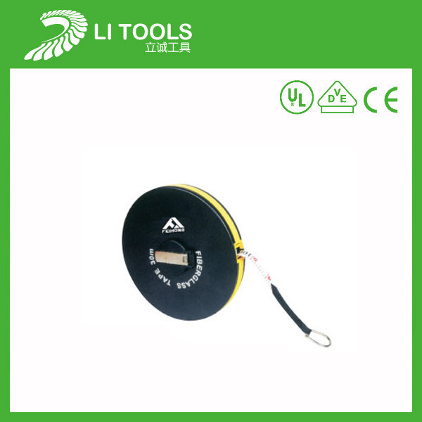 盒式尺；盒尺；圆盘尺；钢卷尺；测量工具