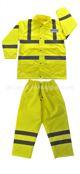 Retroreflective safe vest