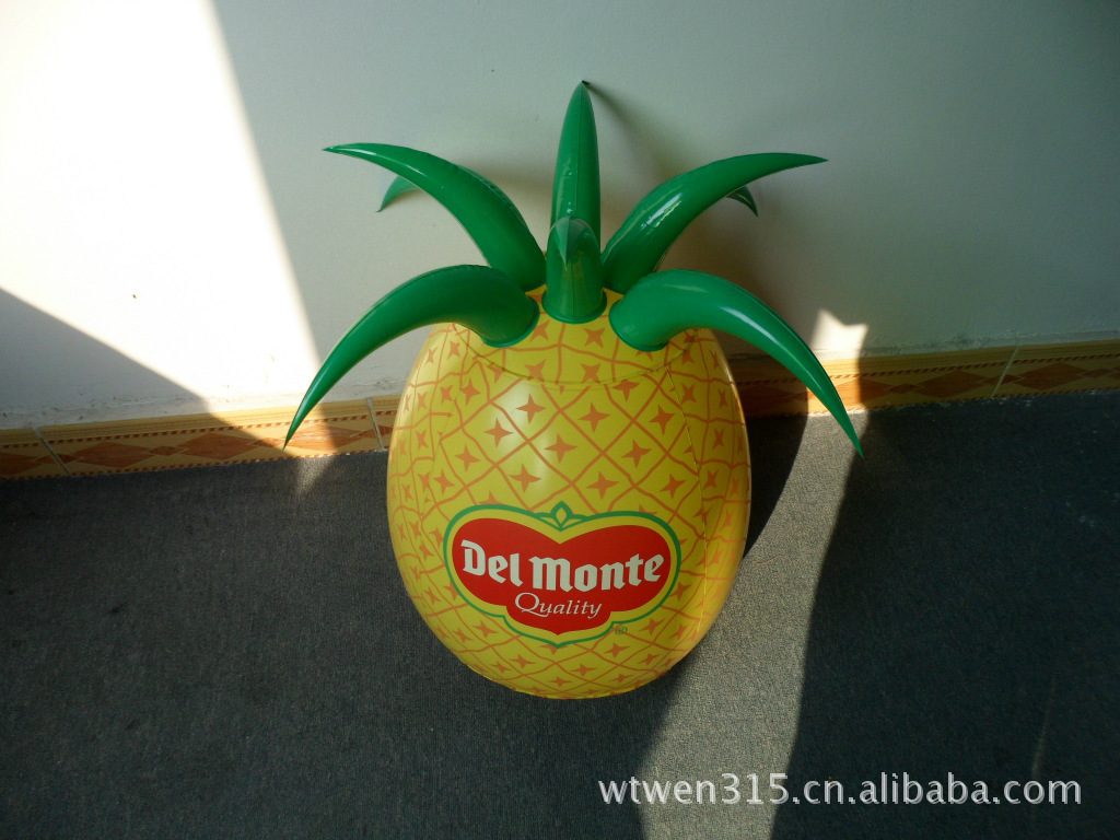 广东专业生产 销售 PVC充气菠萝 充气香蕉水果 PVC充气仿真菠萝