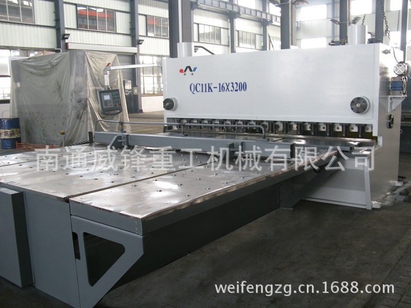 QC11Y-12×3200系列液压闸式剪板机 自动进料剪板机