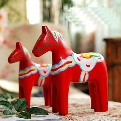 zakka Groceries Wood crafts Animal ornaments Northern Europe Sweden Dara Trojan horse Painted red horse