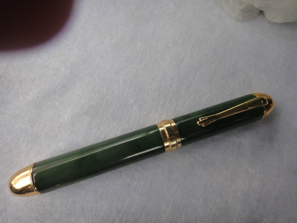 生产供应青玉钢笔 阿富汗青玉钢笔 可来样定做|ms