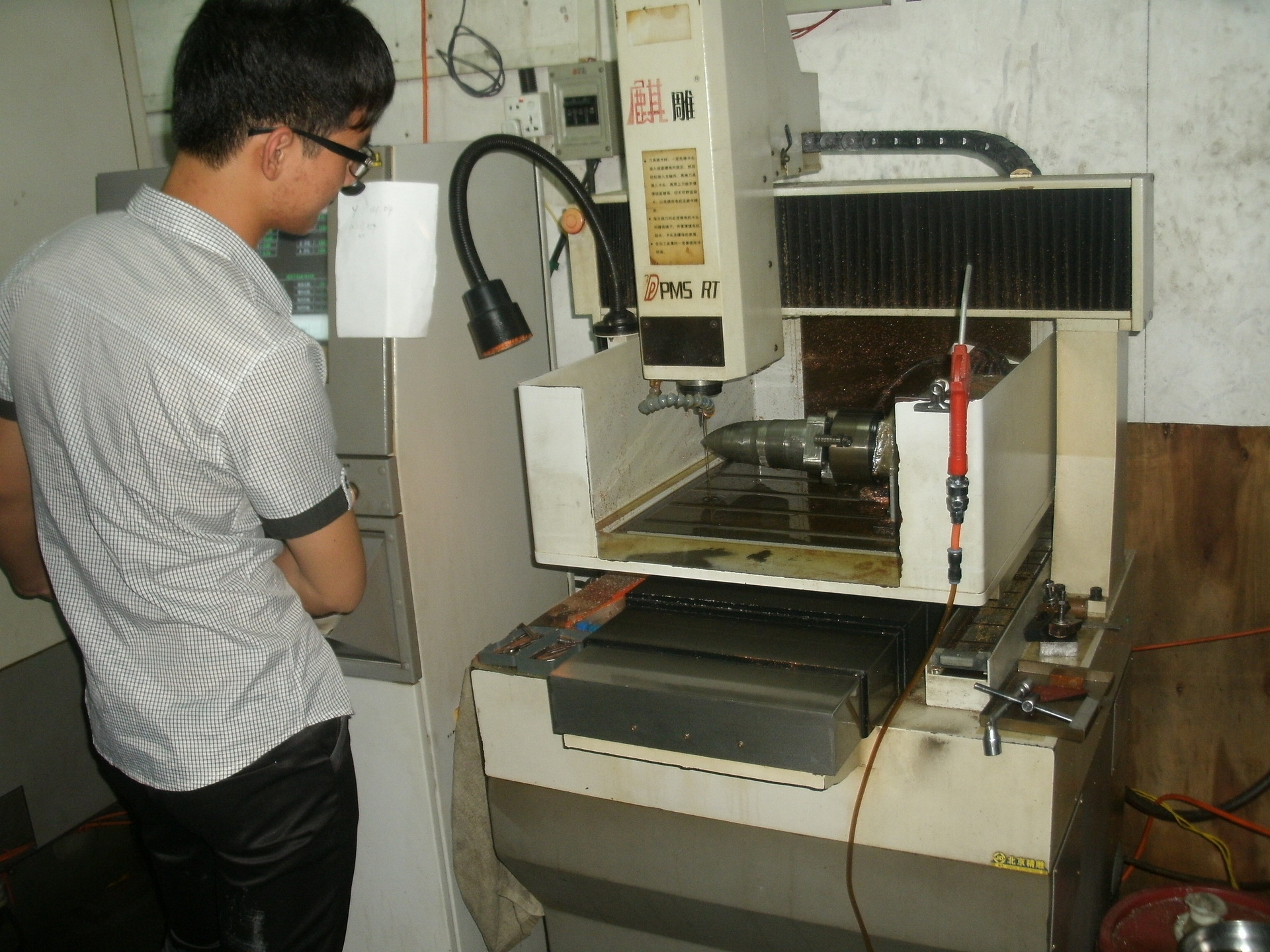 深圳供应滚动雕刻加工，转动雕刻加工，四轴精雕加工