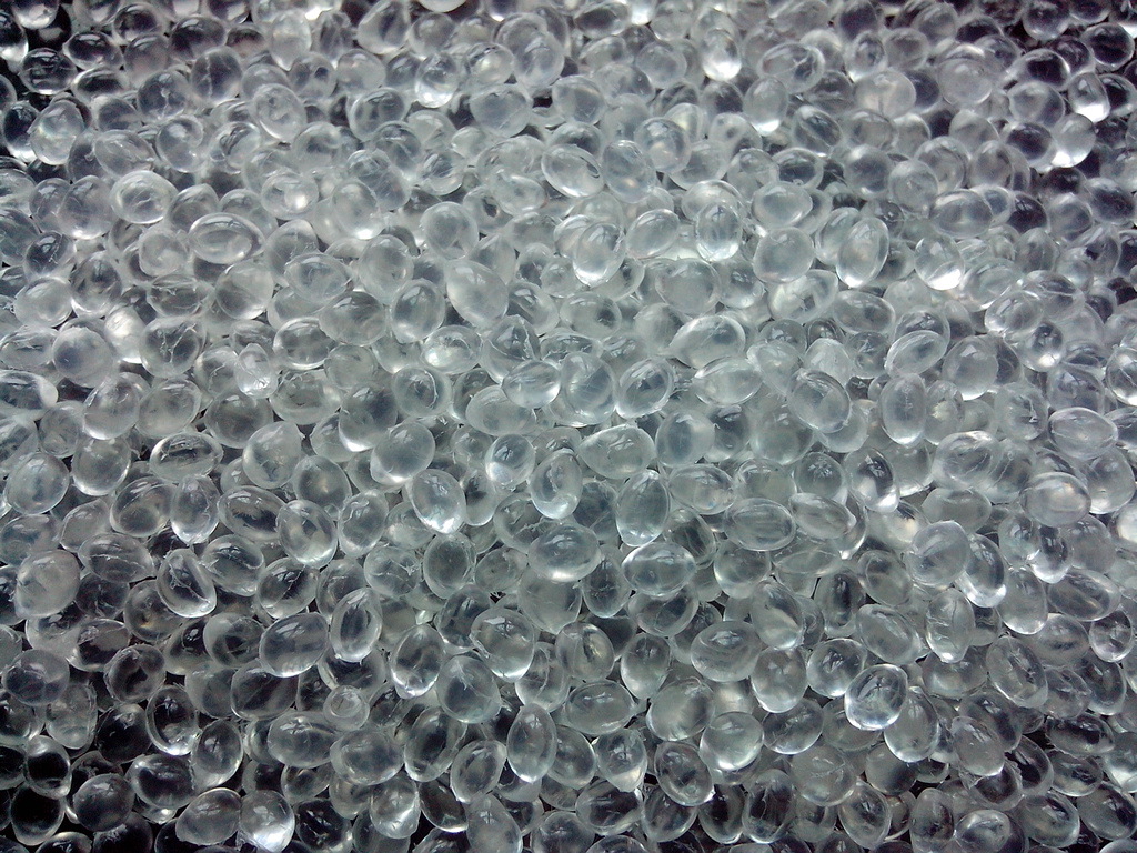 聚氨脂塑料-tpu塑胶料-聚氨脂清水套原料-手机套tpu树脂