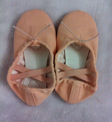 Export to the USA ballet dance shoes for foreign trade canvas material sanding satin baby dance shoes supply